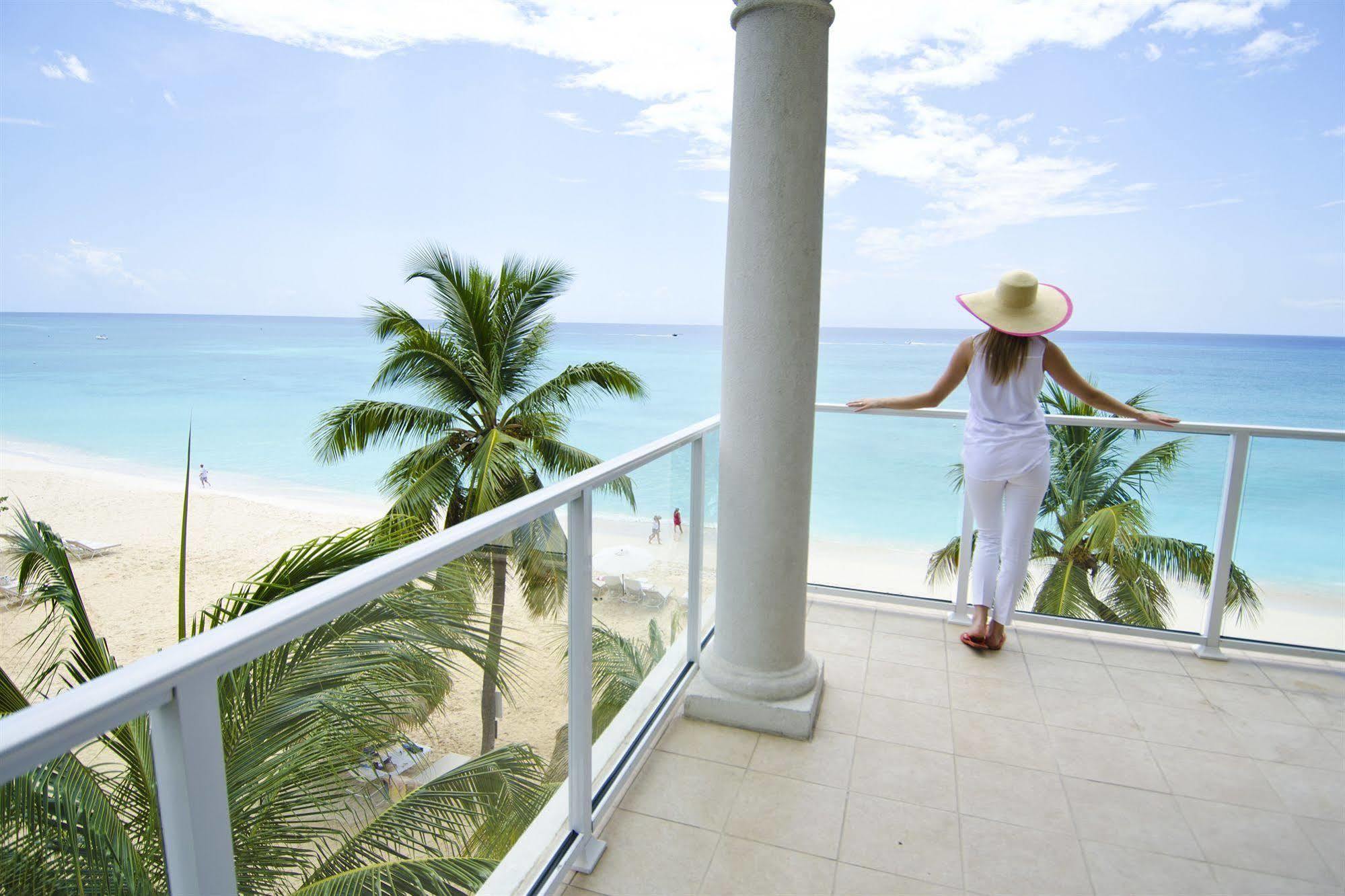 Caribbean Club Boutique Hotel, Grand Cayman Dog City Zewnętrze zdjęcie